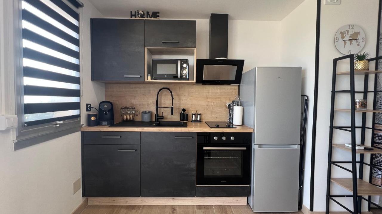 Appartement Cosy, Vue Mer Avec Parking Privatif Canet-en-Roussillon Buitenkant foto